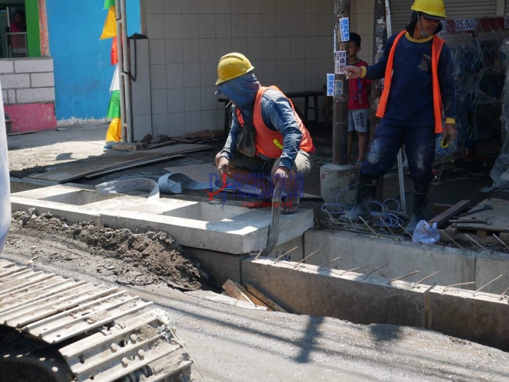 Proyek Betonisasi Geluran Taman – Suko Sukodono Capai 16 Persen ...